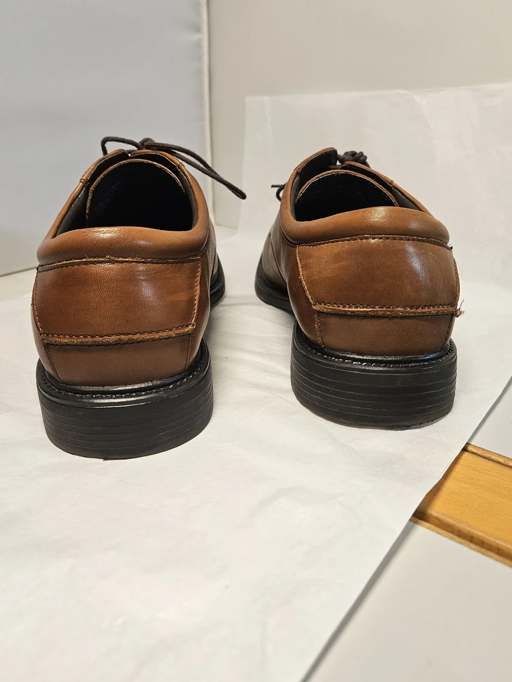 Men's Nunn Bush Maury Brown Leather Lace-Up Dress Shoes